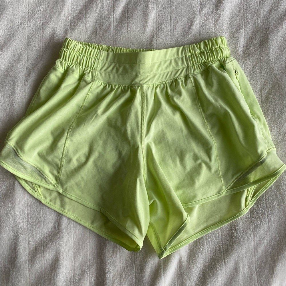 Hotty Hot Low-Rise Lined Short 4”